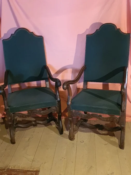 paire de fauteuils Louis XIV, Louis XIII