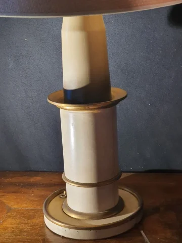 Lampe parchemin cuir ,gout Adnet .