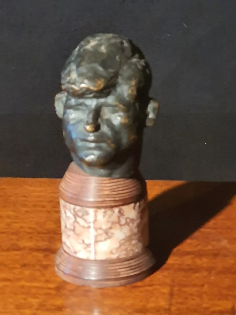 BRONZESKULPTUR VON GORI