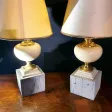 Paire de lampes Le Dauphin pieds brutalistes.