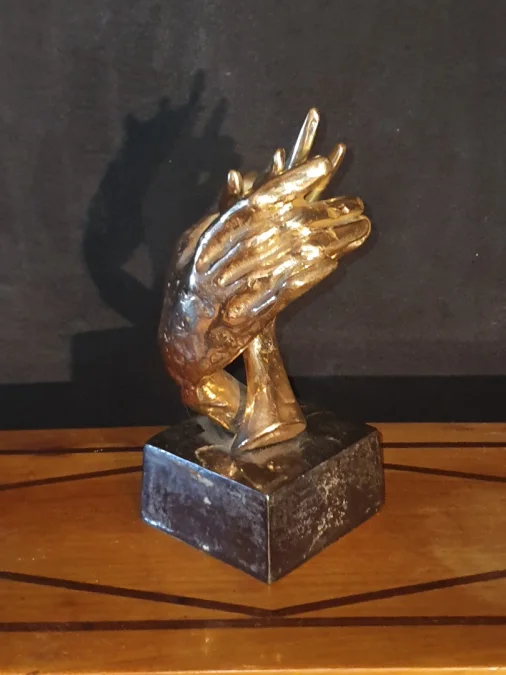 SCULPTURE BY LOHE