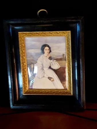 Miniature portrait jeune femme sur ivoire