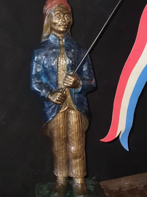 BRONZESTATUETTE