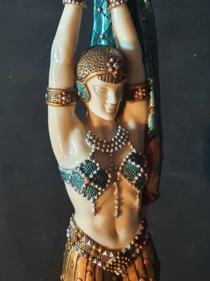 Lampe art déco danseuse goût Chiparus.