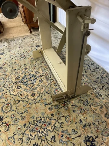 TABLE A DESSINS INDUSTRIEL