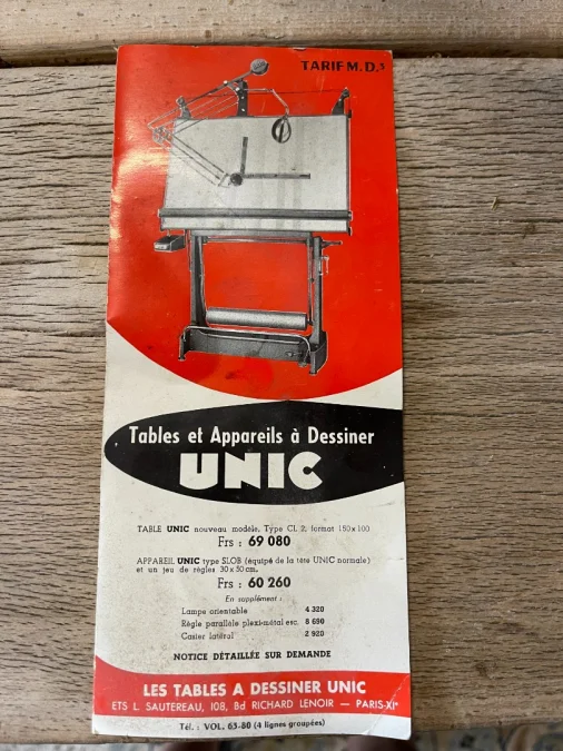 TABLE A DESSINS INDUSTRIEL