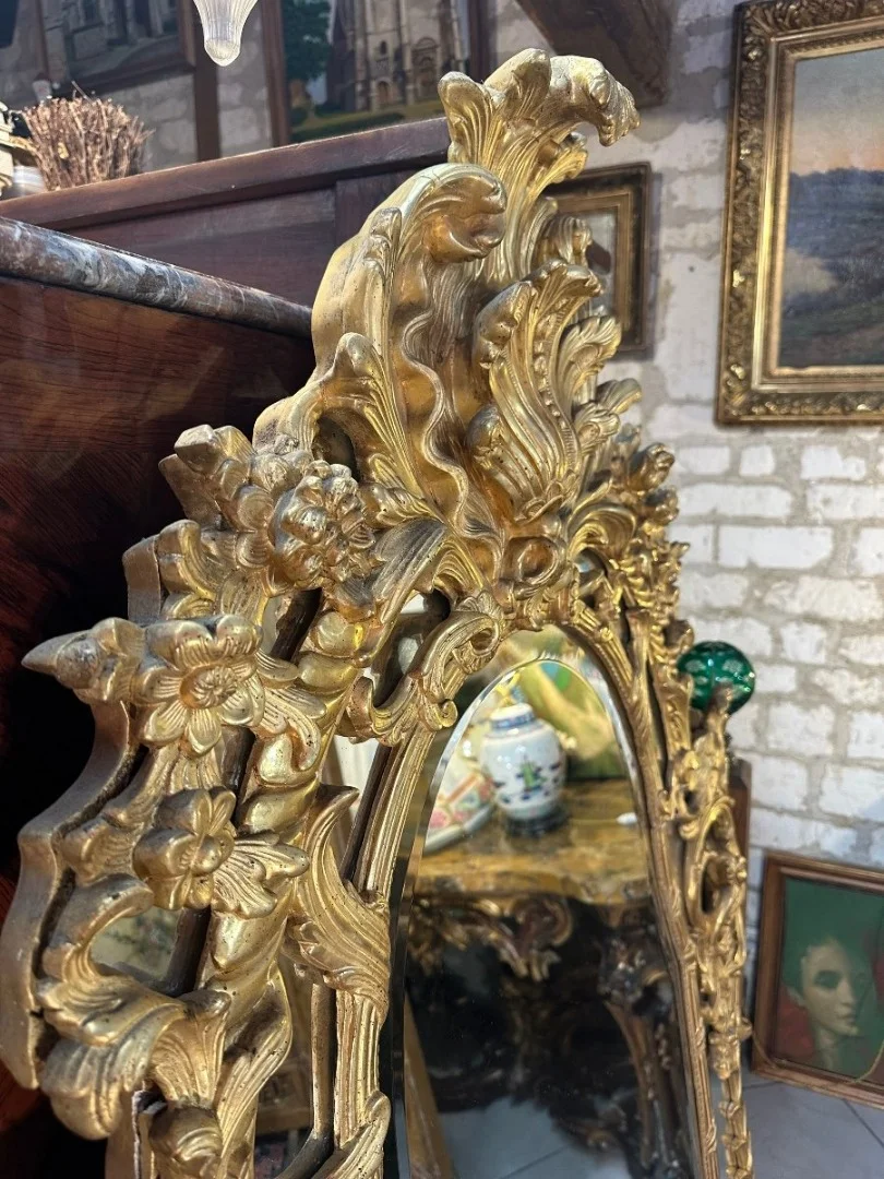 IMPORTANT MIROIR A PARCLOSES DE STYLE REGENCE EPOQUE NAPOLEON