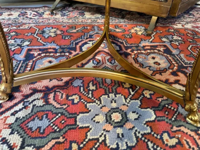 TABLE GUERIDON TRIPODE EN BRONZE DORE