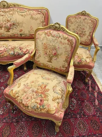 LOUIS XV STYLE LIVING ROOM SUITE