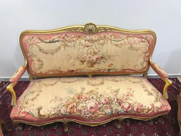 SALON DE STYLE LOUIS XV TAPISSERIE D'AUBUSSON
