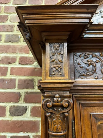 BUFFET DEUX CORPS SCULPTE RENAISSANCE