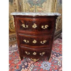 LOUIS XV PERIOD CHEST OF DRAWERS
