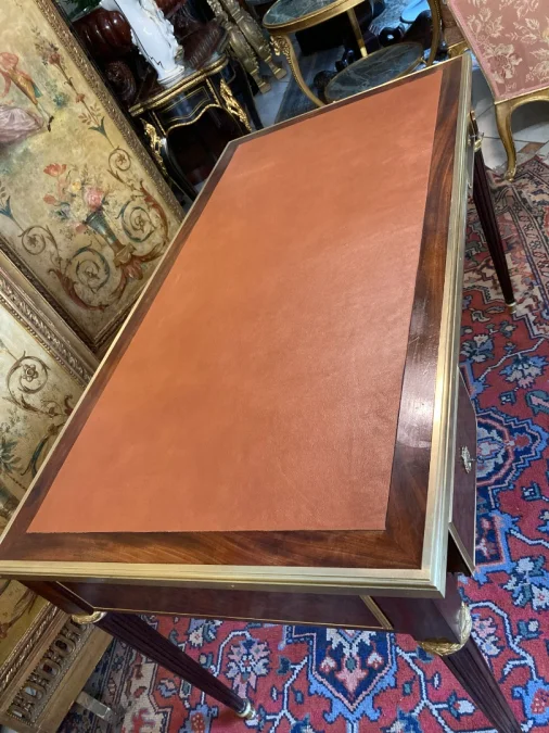 BUREAU PLAT TOUTES FACES DE STYLE LOUS XVI