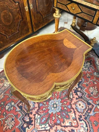 Petite Table de Toilettes Ou Rangement A Bijoux Art Nouveau