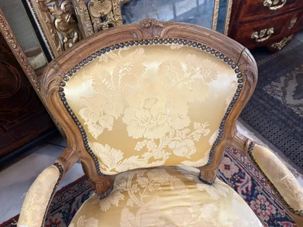 PAIRE DE CABRIOLETS ESTAMPILLE G.BOUCAULT