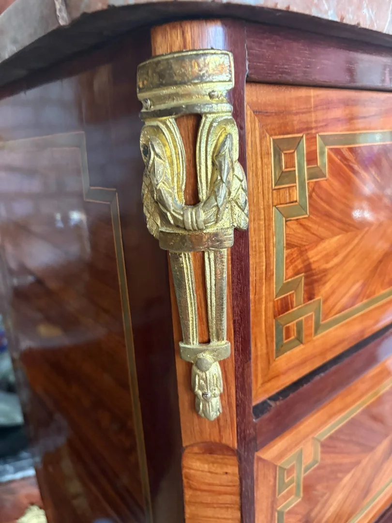 EIGHTEENTH CENTURY SECRETAIRE