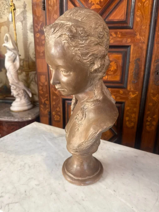 BUSTE FEMME EN TERRE CUITE