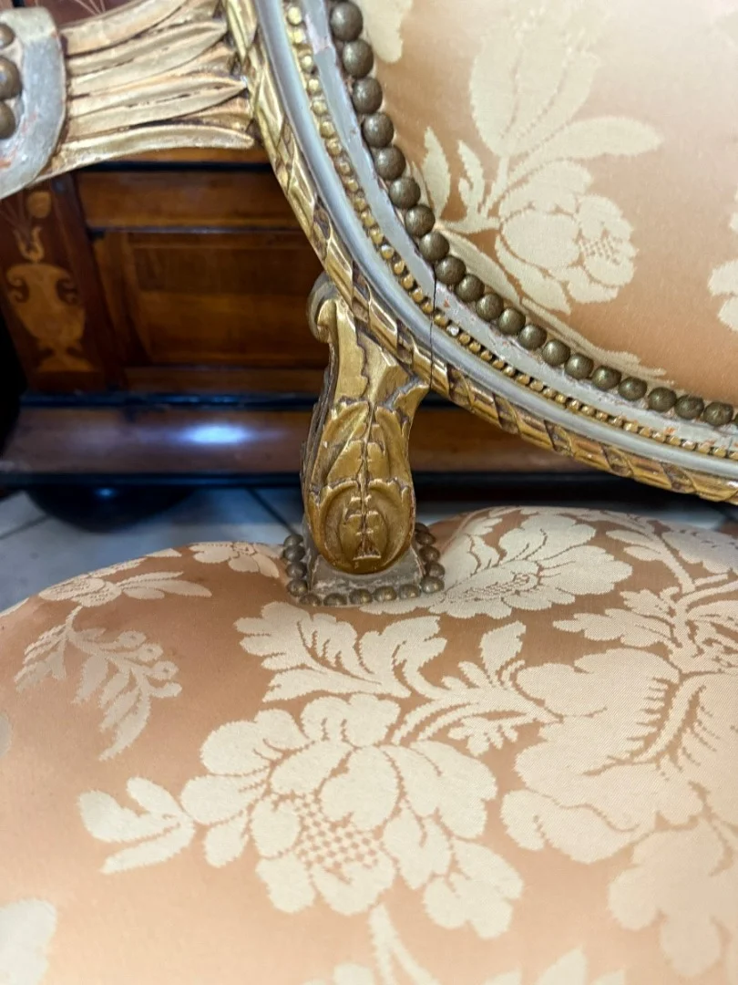 Serie von Vier Sesseln im Louis-XVI-Stil