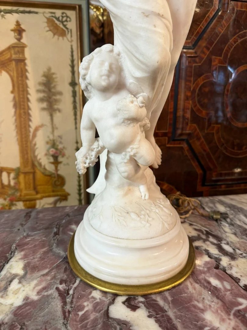 SKULPTUR AUS CARRARA-MARMOR, SIGNIERT PRADIER