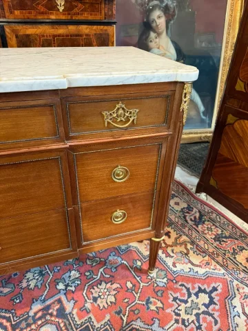 LOUIS XVI STYLE CHEST OF DRAWERS