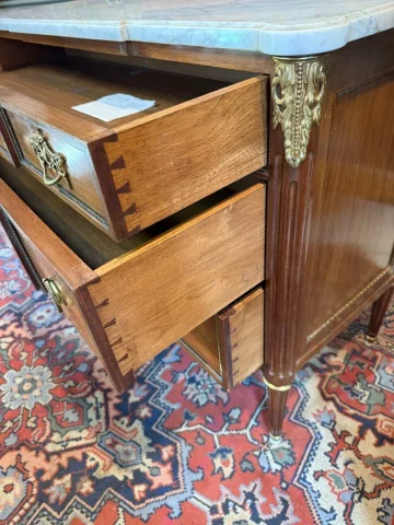 LOUIS XVI STYLE CHEST OF DRAWERS