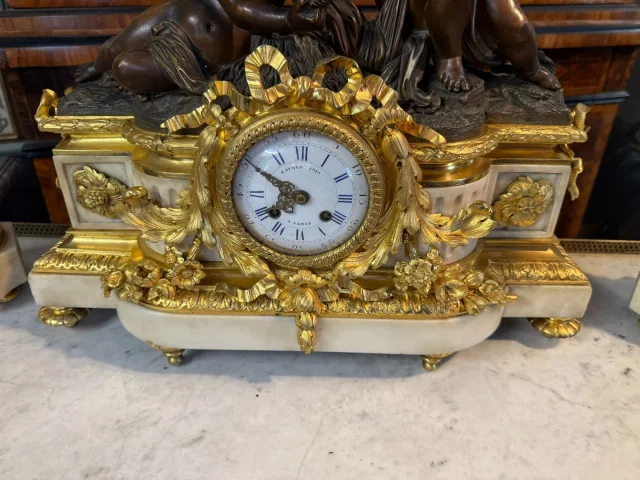ナポレオン 3 世時代のマントル ガーニチュール