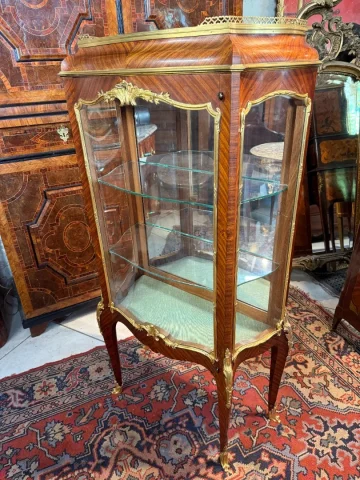VITRINE LOUIS XV PAUL SORMANI (FRANÇAIS, 1817-1887)