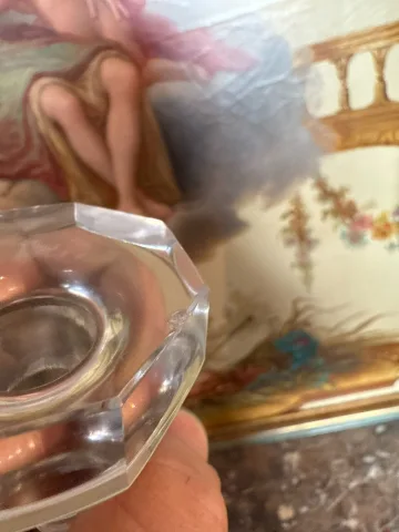 HERMÈS uitgegeven door Baccarat – PAAR KRISTALLEN KARAFFEN — Redelijke staat