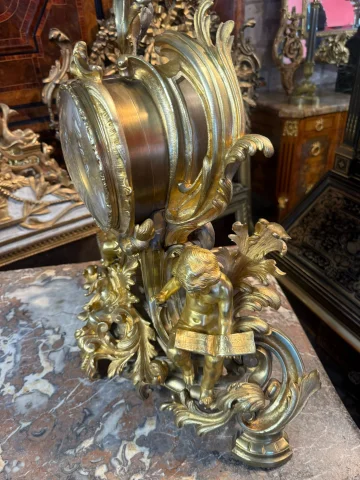 Kaminuhr im Louis-XV-Stil – Napoléon III — Guter Zustand