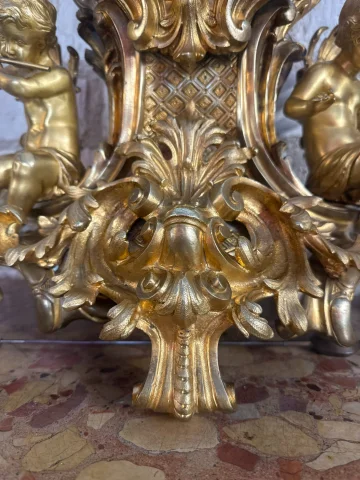 Kaminuhr im Louis-XV-Stil – Napoléon III — Guter Zustand
