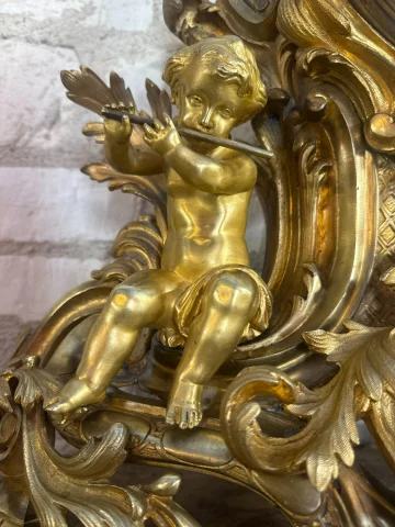 Kaminuhr im Louis-XV-Stil – Napoléon III — Guter Zustand