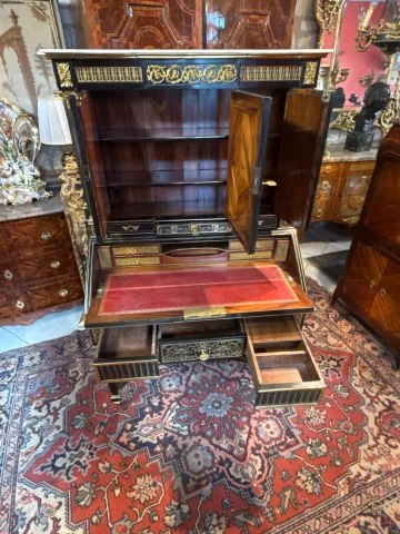 CABINET BONHEUR DU JOUR CON FUNCIÓN DE ESCRITORIO NAPOLEÓN III — Buen estado