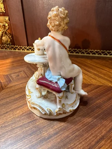 MEISSENER PORZELLAN Figur „ALLEGORIE DES FEUERS" von Joachim KÄNDLER