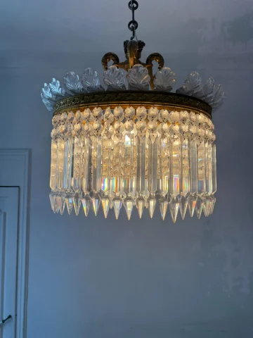 CRINOLINE-LÜSTER DER CRISTALLERIE DE BACCARAT — Guter Zustand
