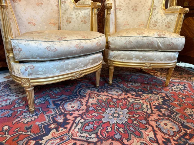 PAAR OHREN-BERGÈRES IM LOUIS-XVI-STIL — Guter Zustand