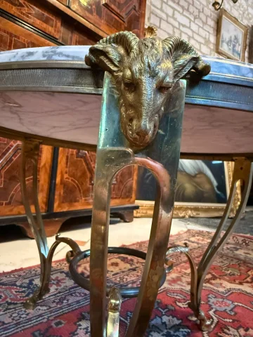 Neoclassical Style Guéridon — Good condition