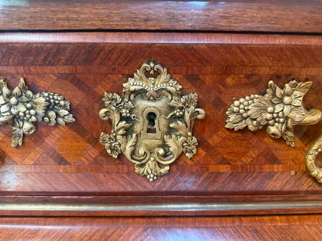 Louis XV Style Marquetry Chest of Drawers — Good condition