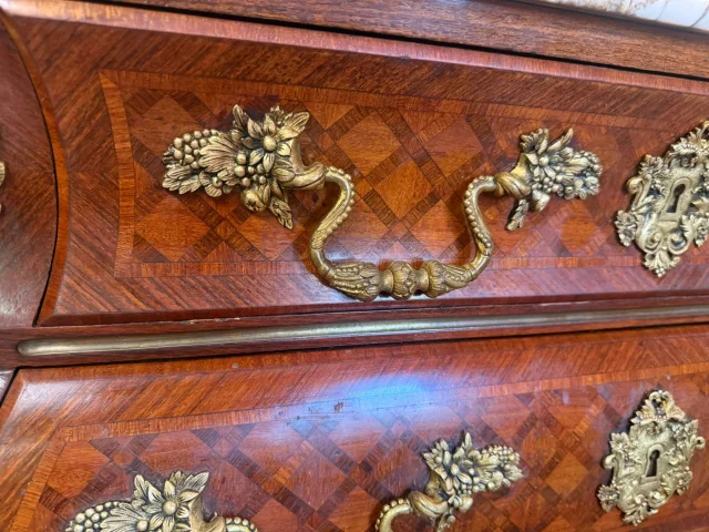 Louis XV Style Marquetry Chest of Drawers — Good condition
