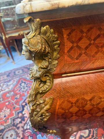 Louis XV Style Marquetry Chest of Drawers — Good condition