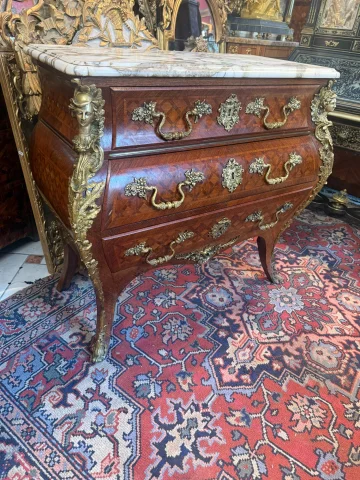 Louis XV Style Marquetry Chest of Drawers — Good condition