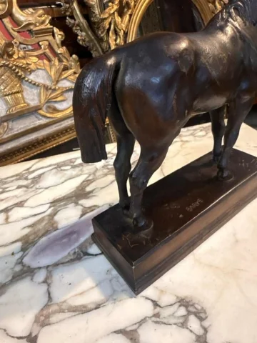 アントワーヌ・ルイ・バリー（1795-1875）作 半血馬ブロンズ彫刻 — 良好な状態