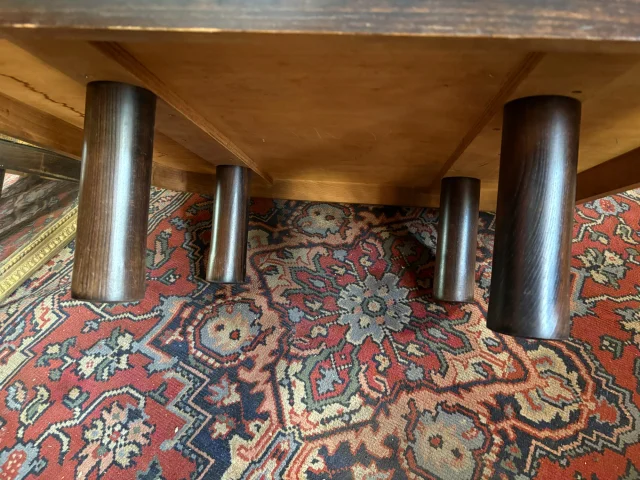 SALONTAFEL VAN ROGER CAPRON (1922/2006) — Goede staat