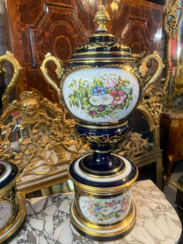 PAAR APOTHEKERSPOTTEN OF GEDEKTE VAZEN, NAPOLÉON III — Goede staat