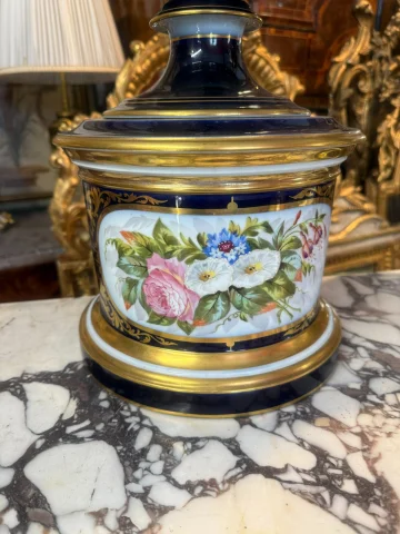 PAAR APOTHEKERSPOTTEN OF GEDEKTE VAZEN, NAPOLÉON III — Goede staat