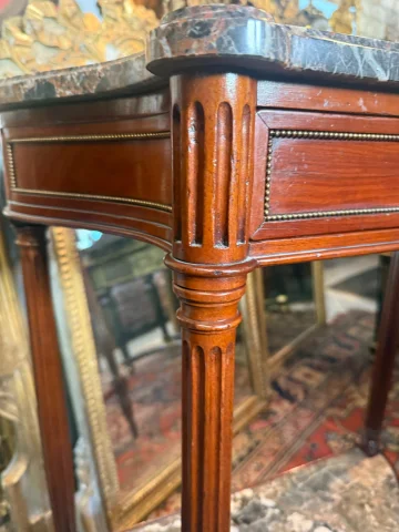 Louis XVI Style Console Table or Serving Table — Good condition