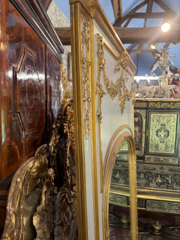 Mirror – Louis XVI Style Trumeau — Good condition
