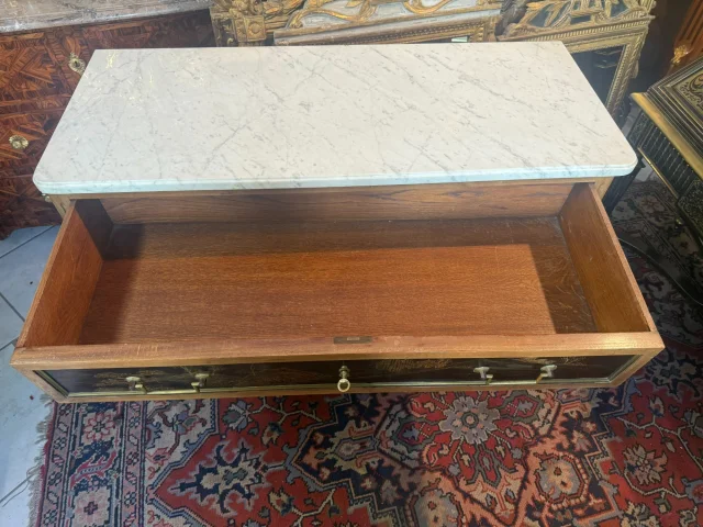 Ladekast in Louis XVI-Stijl Toegeschreven aan Maison Jansen — Goede staat