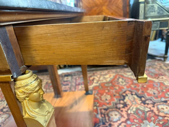 Empire Period Console Table – Retour d'Égypte — Good condition