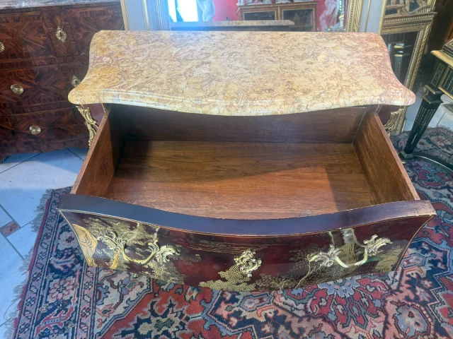 Louis XV Stijl Sauteuse Commode met Chinese Lak — Goede staat