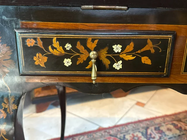 Bureau de pente con marquetería de estilo Luis XV – época Napoleón III — Buen estado